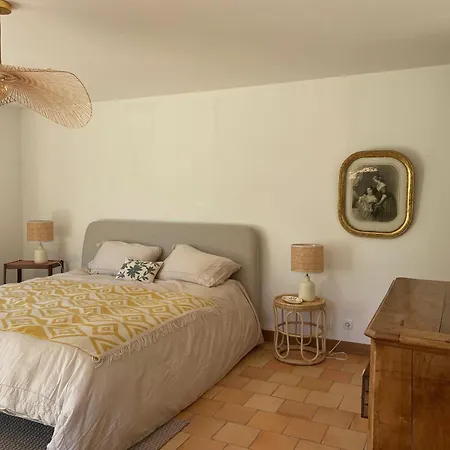 Maison Des Petites Bruyeres 6 Ferienhaus *